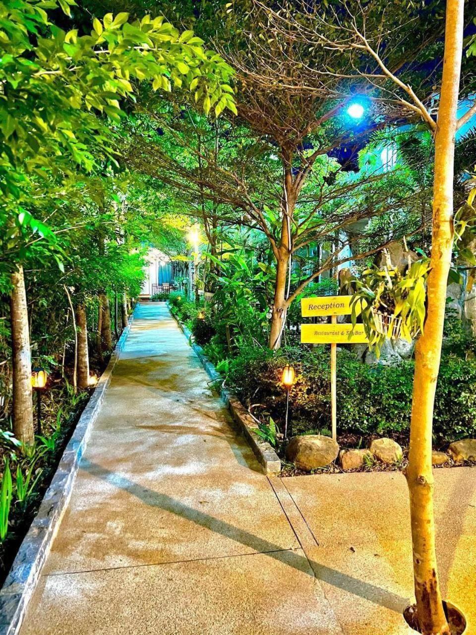 קמפוט Raing Phnom Bungalow מראה חיצוני תמונה
