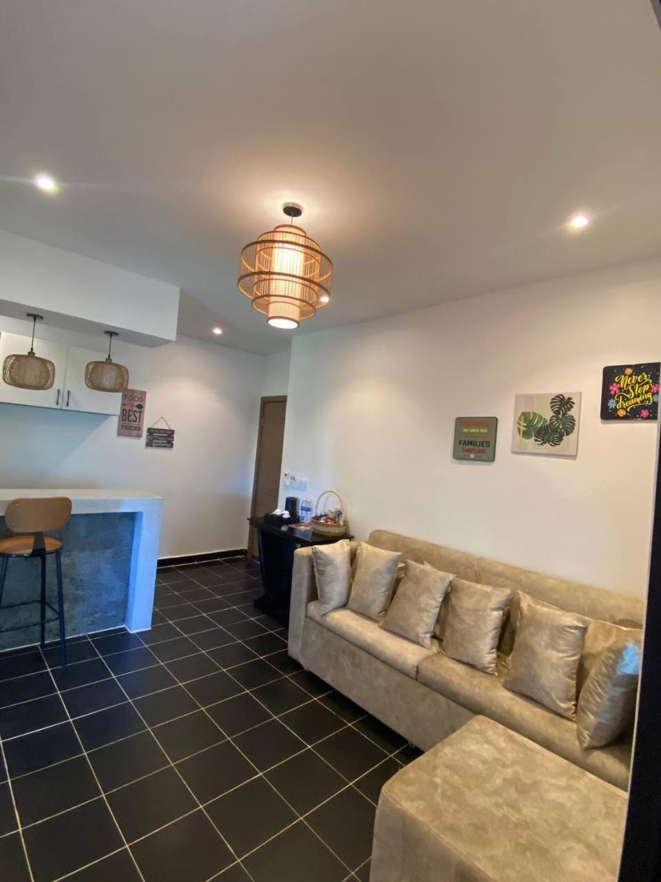 קמפוט Raing Phnom Bungalow מראה חיצוני תמונה