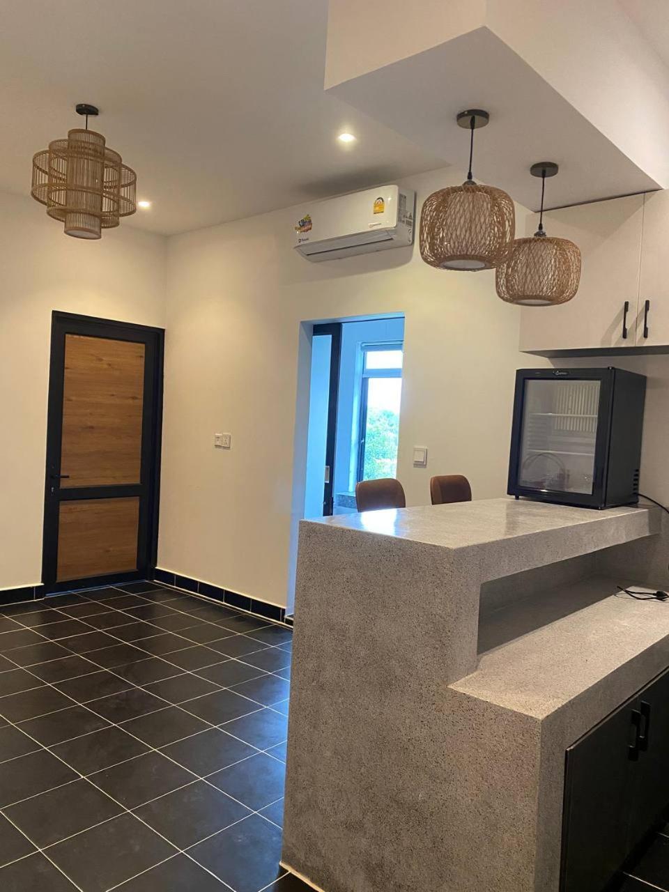 קמפוט Raing Phnom Bungalow מראה חיצוני תמונה